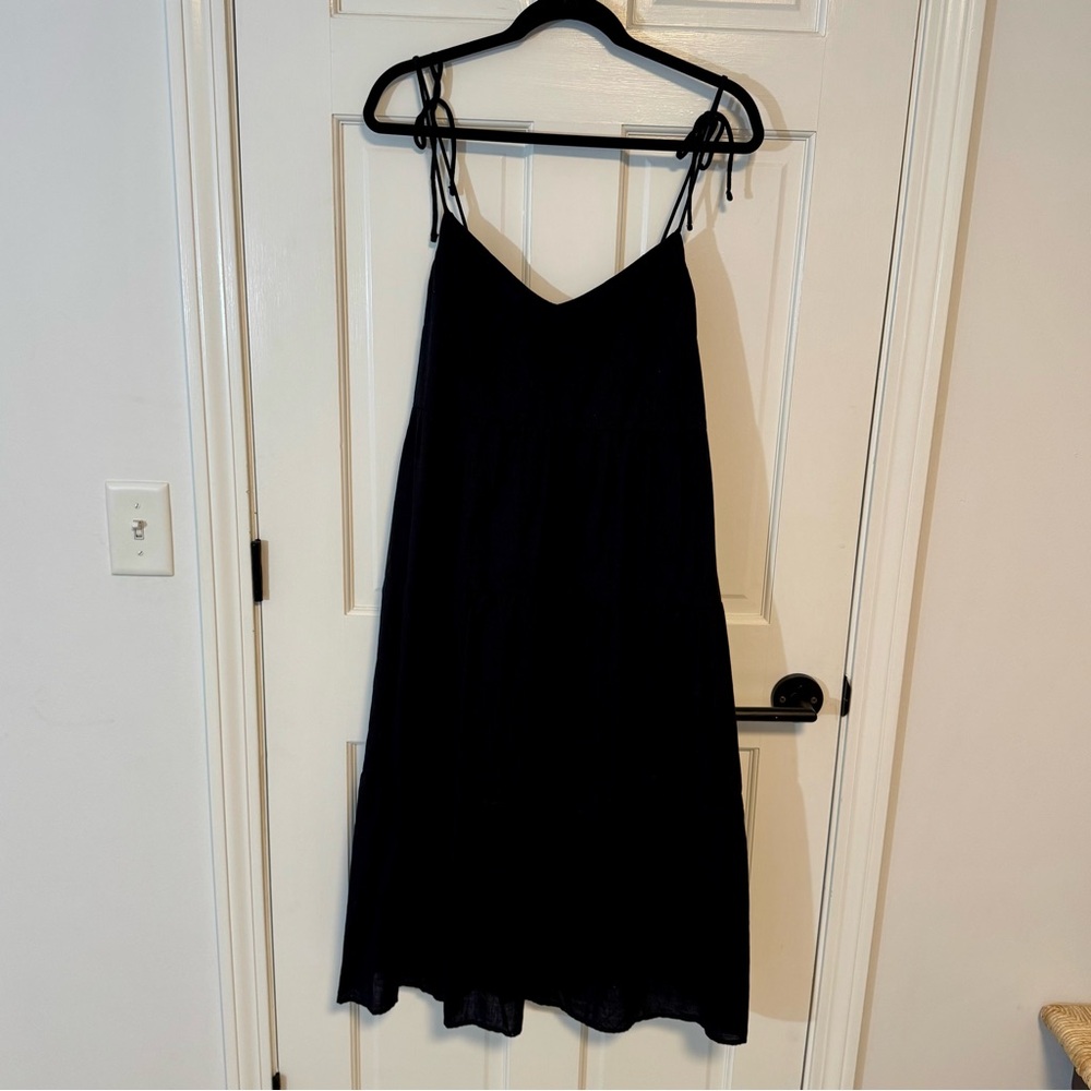 Abercrombie & Fitch | Tiered Midi Dress, Black, Smocked Back, Size L - EUC